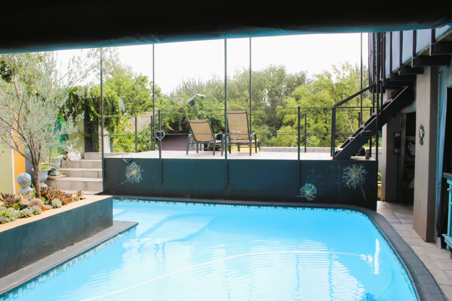 7 Bedroom Property for Sale in Parys Free State